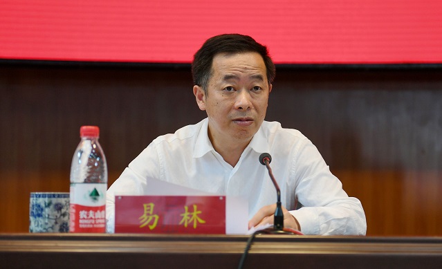 中共四川省委,省政府任命杜伟同志为成都师范学院党委