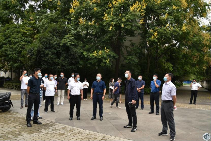 校领导带队深入一线开展秋季学期开学重点部位专项检查